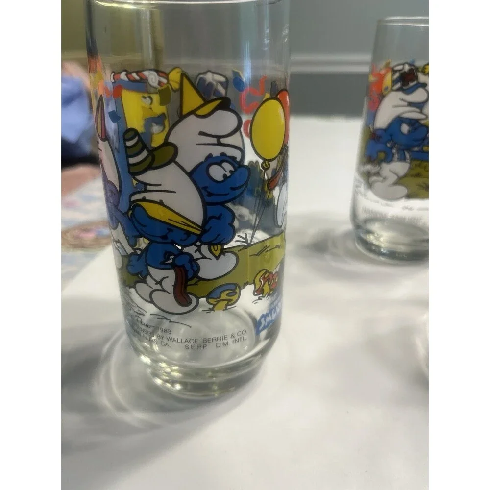 6 Vintage Collectible Smurfs Drinking Glasses Hardee's PEYO 1983 1982 Tumblers